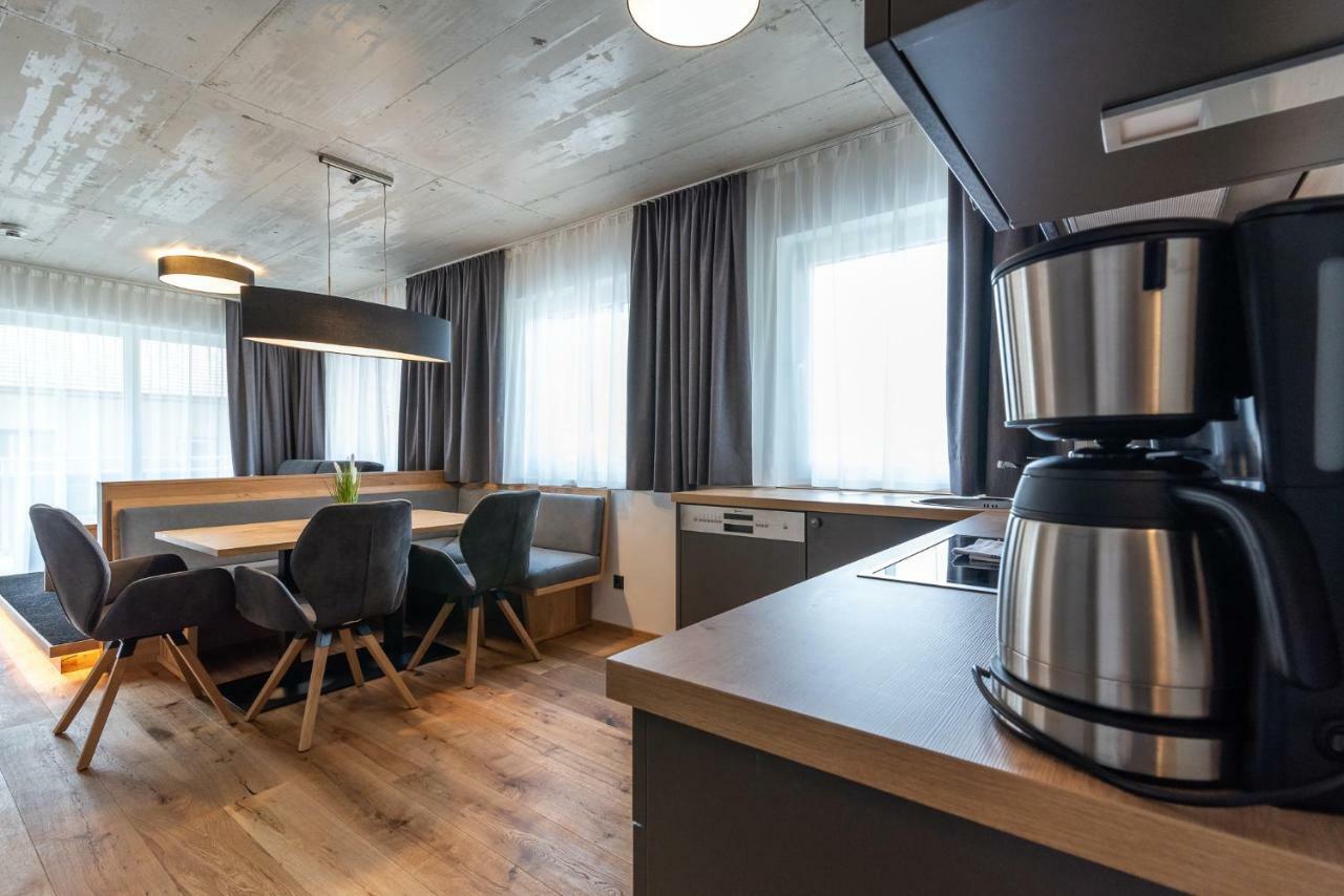 A Casa Elegance Apartment แลงเงนเฟลด์ ภายนอก รูปภาพ