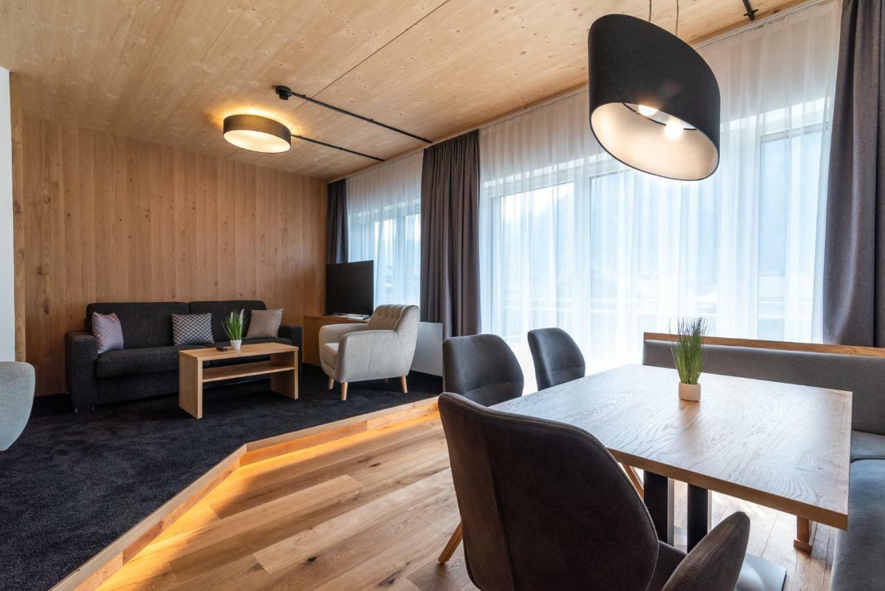 A Casa Elegance Apartment แลงเงนเฟลด์ ภายนอก รูปภาพ