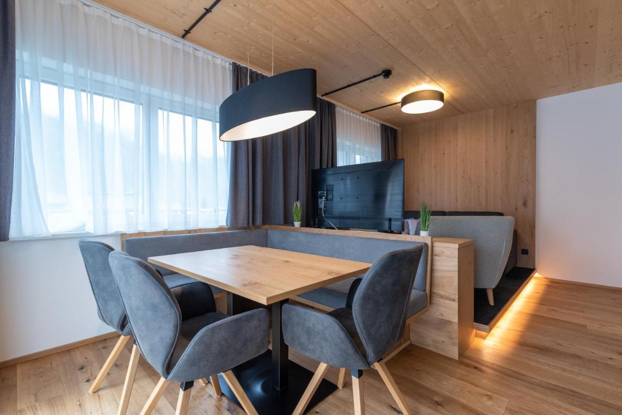 A Casa Elegance Apartment แลงเงนเฟลด์ ภายนอก รูปภาพ